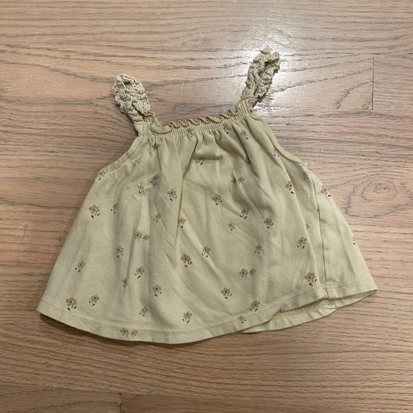 Tank - Picture 1 of 4